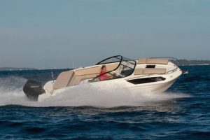 BAYLINER VR 6 CUDDY HB