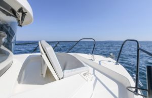 QUICKSILVER 805 PILOTHOUSE