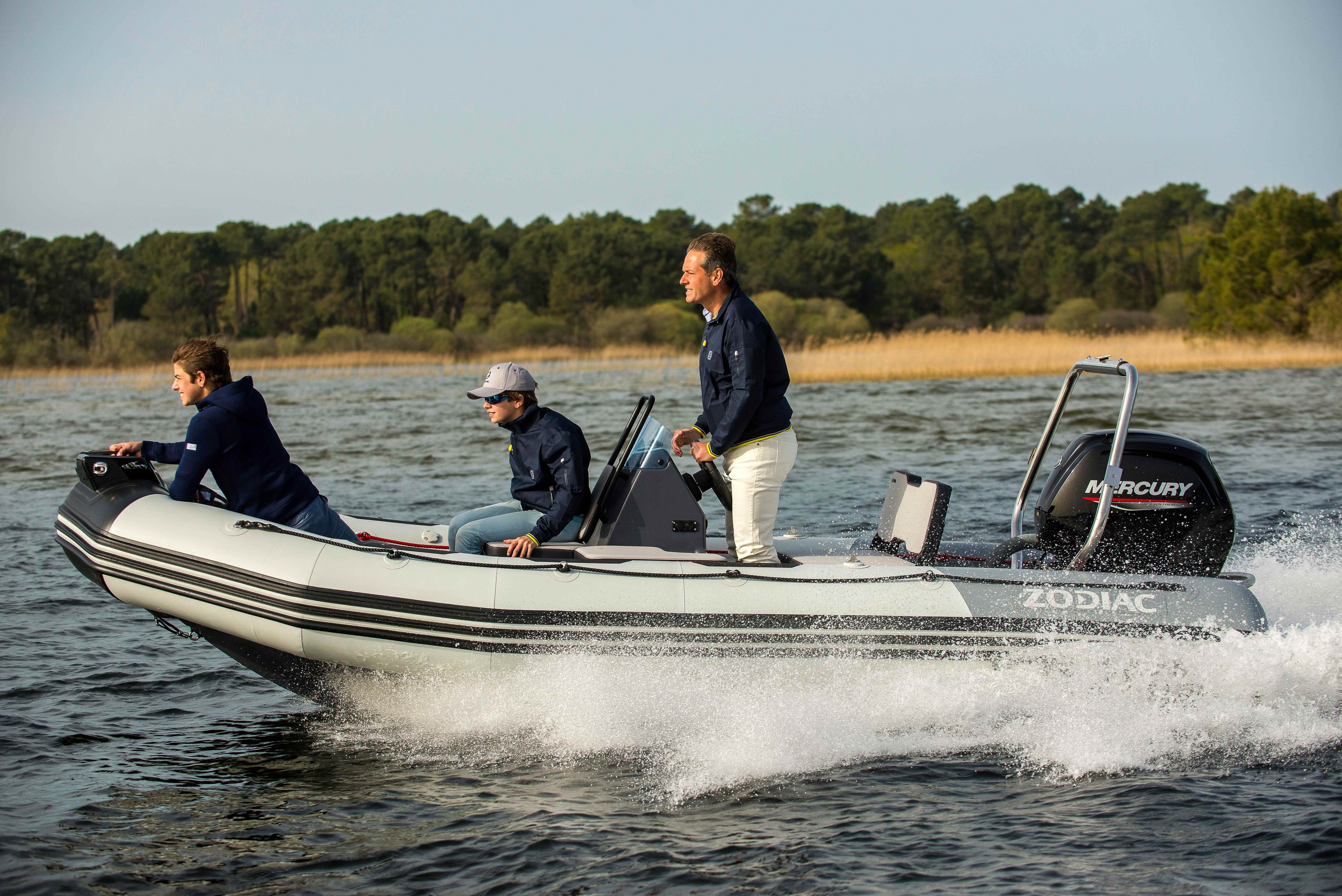 ZODIAC MINI OPEN 4.8 ZODIAC MINI OPEN 4.8