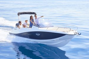 QUICKSILVER ACTIV 675 SUNDECK