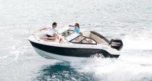 QUICKSILVER ACTIV 555 BOWRIDER