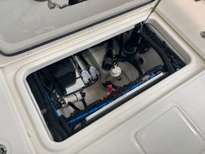 BOSTON WHALER 250 OUTRAGE