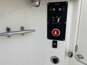 BOSTON WHALER 240 VANTAGE