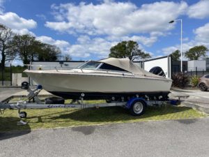 CRESTLINER CRUISADER 770