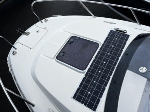 QUICKSILVER ACTIV 555 CABIN