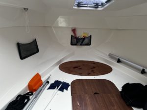 QUICKSILVER ACTIV 555 CABIN