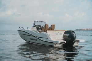 QUICKSILVER ACTIV 605 OPEN