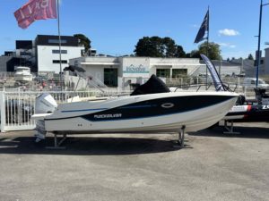 QUICKSILVER ACTIV 755 SUNDECK