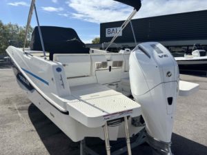 QUICKSILVER ACTIV 755 SUNDECK