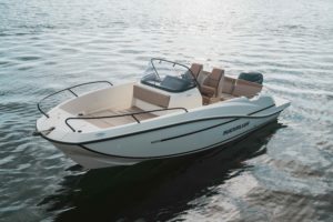 QUICKSILVER ACTIV 605 OPEN