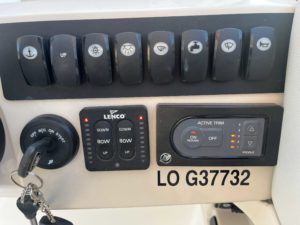 BOSTON WHALER 240 VANTAGE