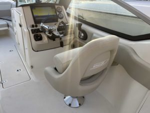 BOSTON WHALER 240 VANTAGE