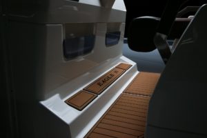 BRIG Eagle 10