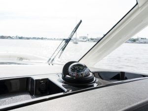 BOSTON WHALER 380 Realm