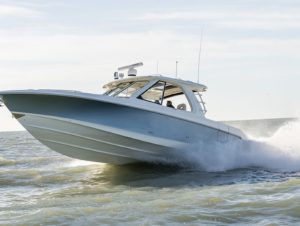 BOSTON WHALER 380 Realm
