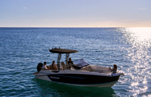 QUICKSILVER 805 Open