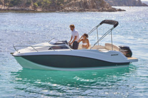 QUICKSILVER 555 Cabin