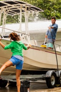 BOSTON WHALER 190 Montauk