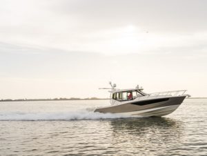 BOSTON WHALER 405 conquest