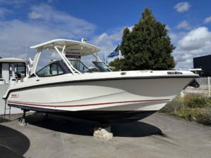 BOSTON WHALER 240 Vantage