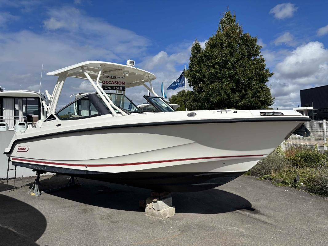 BOSTON WHALER - 240 Vantage