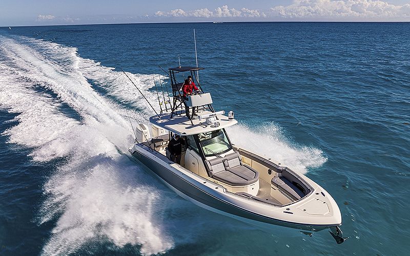 BOSTON WHALER 360 outrage