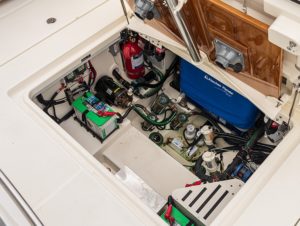 BOSTON WHALER 420 Outrage