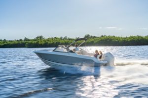 BOSTON WHALER 210 Vantage