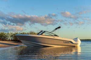 BOSTON WHALER 210 Vantage