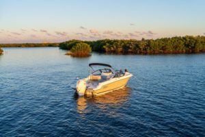 BOSTON WHALER 210 Vantage