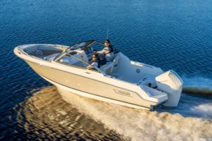 BOSTON WHALER 210 Vantage