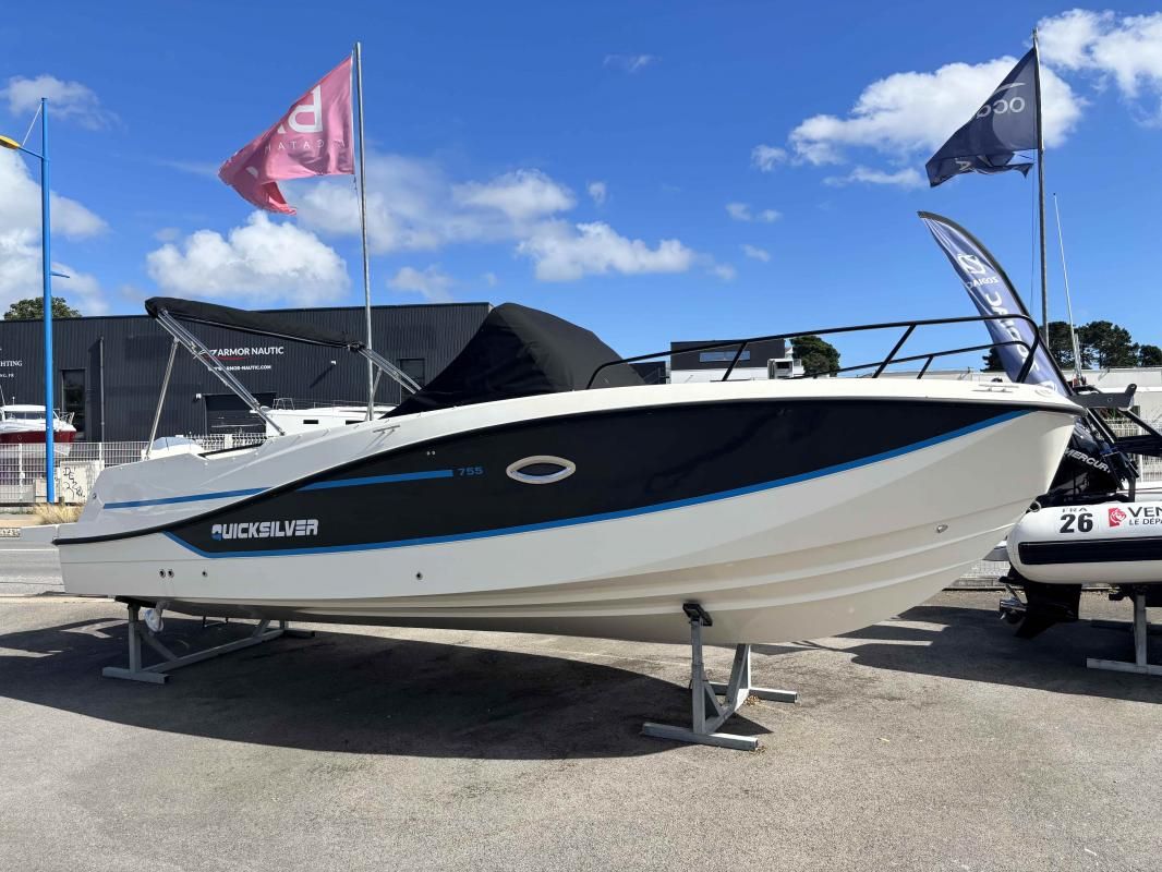 QUICKSILVER Activ 755 Sundeck