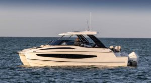 AQUILA 32 Sport