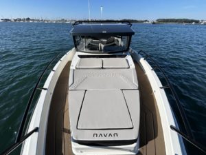 NAVAN C30