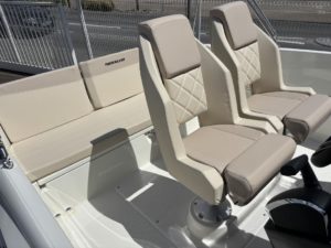 QUICKSILVER 705 Open