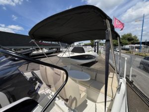 QUICKSILVER 705 Open