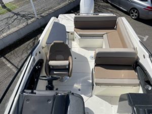 QUICKSILVER ACTIV 755 CRUISER