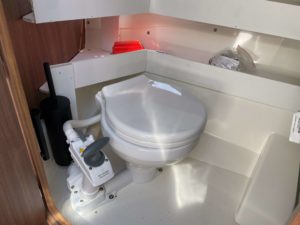 QUICKSILVER ACTIV 755 CRUISER