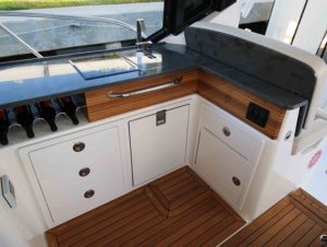 BOSTON WHALER 405 conquest