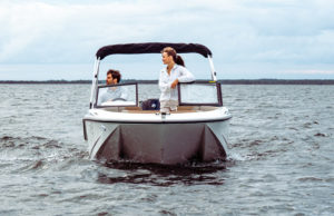 QUICKSILVER 252 Axess