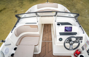QUICKSILVER 252 Axess
