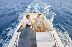 QUICKSILVER 555 Cabin