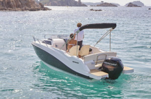 QUICKSILVER 555 Cabin