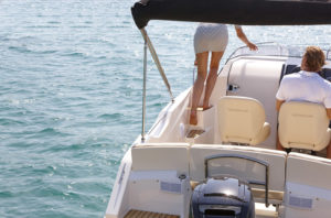 QUICKSILVER 555 Cabin