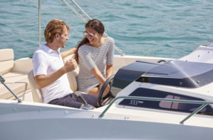QUICKSILVER 555 Cabin