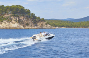QUICKSILVER 555 Cabin