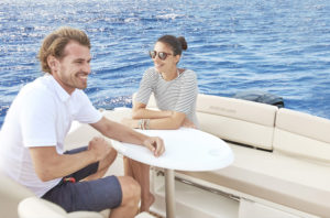 QUICKSILVER 555 Cabin