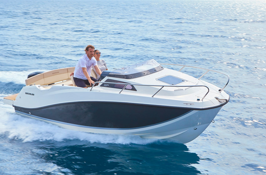 QUICKSILVER 555 Cabin