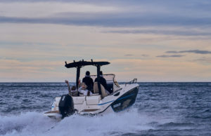 QUICKSILVER 805 Open