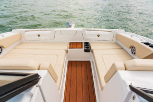 AQUILA 32 Sport
